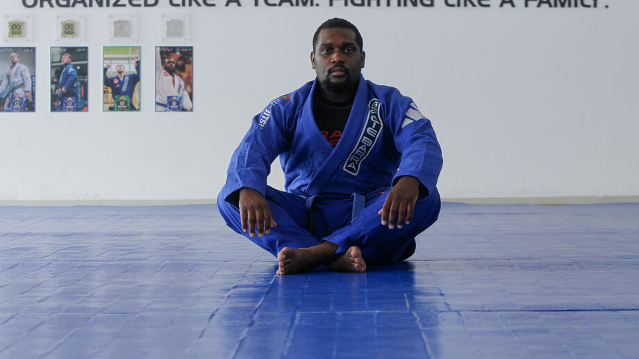 Mauro Riquicho, vice-campeão do Mundo de Jiu-Jitsu, recebe apoio