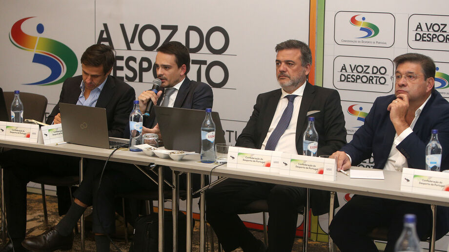 Cimeira vai ser a 7 de julho