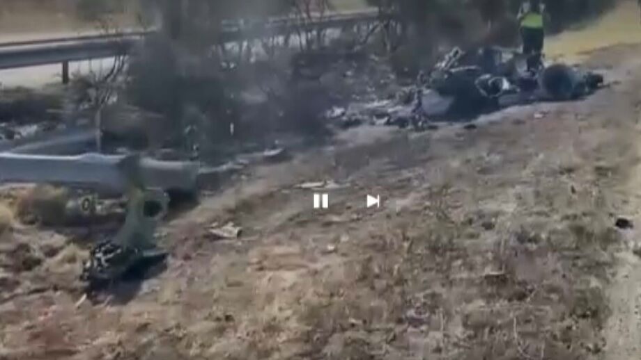 Pneu do carro onde viajava o jogador do Liverpool e o irmão rebentou numa ultrapassagem