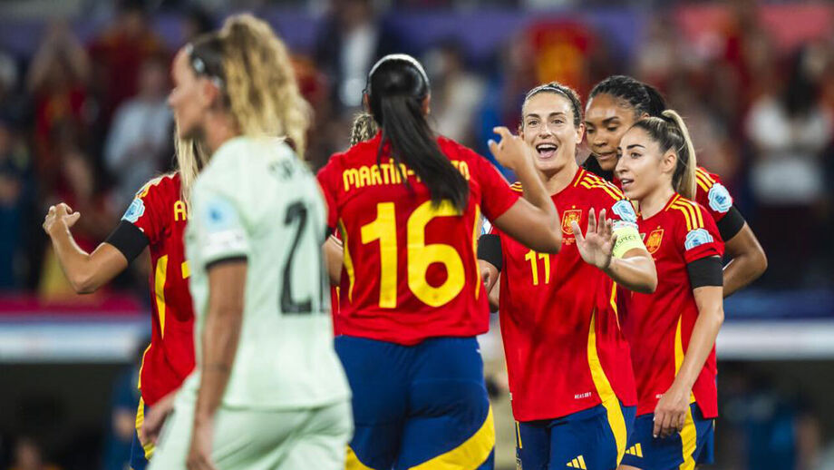 Espanha vence Portugal na estreia no Europeu