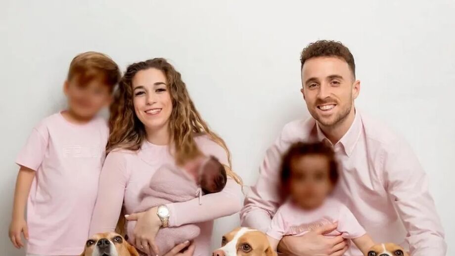 Diogo Jota e Rute Cardoso com os filhos