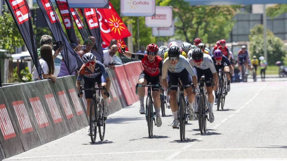 Fiona Mangan festeja em Pombal