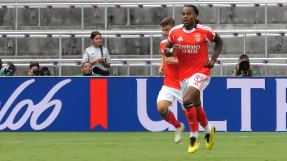 Internacional português não irá continuar na Luz após o empréstimo de uma temporada pelos parisienses