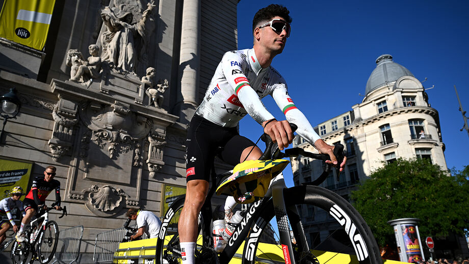 João Almeida comenta a 1.ª etapa do Tour em Lille: stress, mas objetivo cumprido com Pogacar