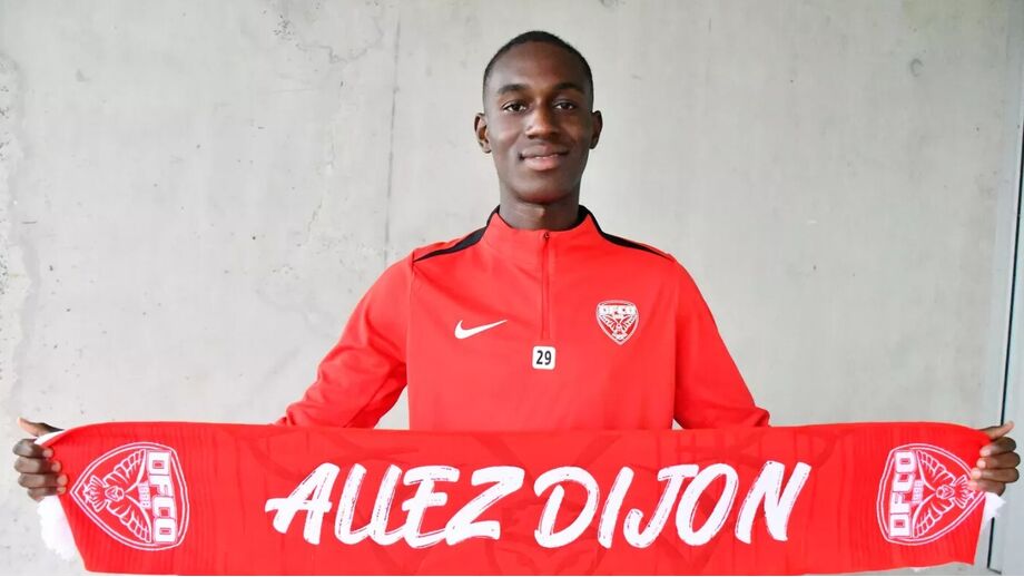 Davy Gui chega do Dijon