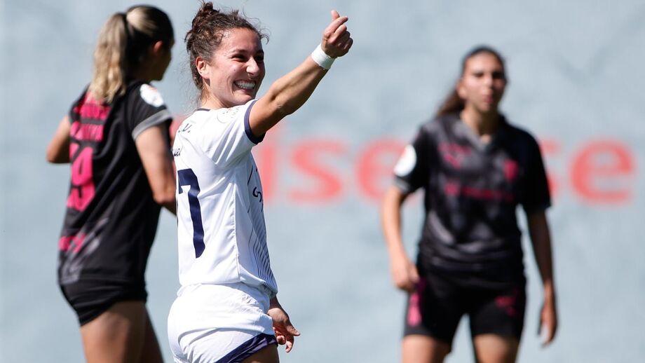 Raquel Ferreira renova por duas épocas