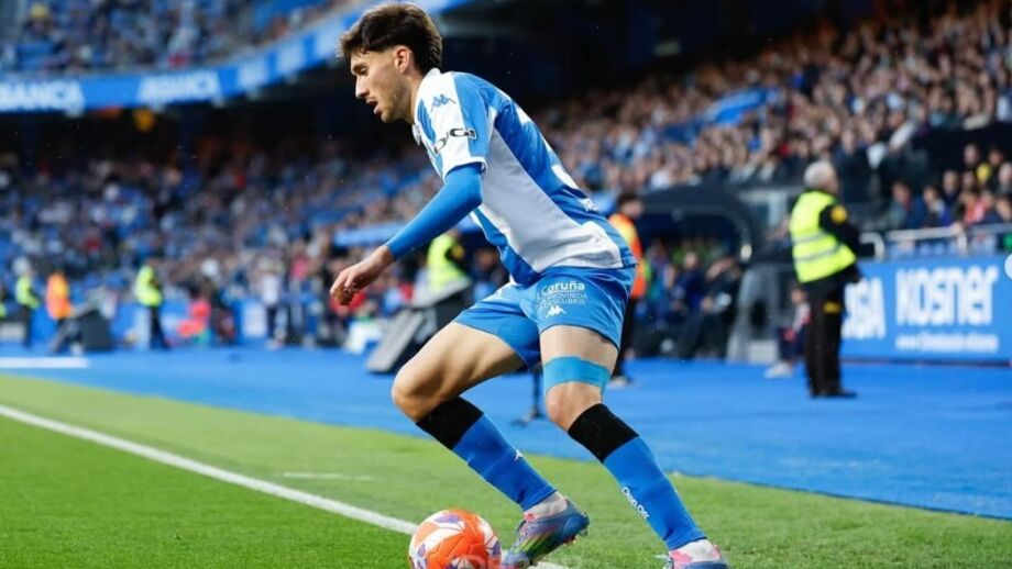 Obrador alinhou no Deportivo na época passada