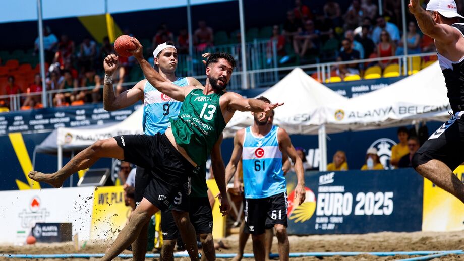 Portugal conquista vitórias no Europeu de andebol de praia em Alanya, Turquia