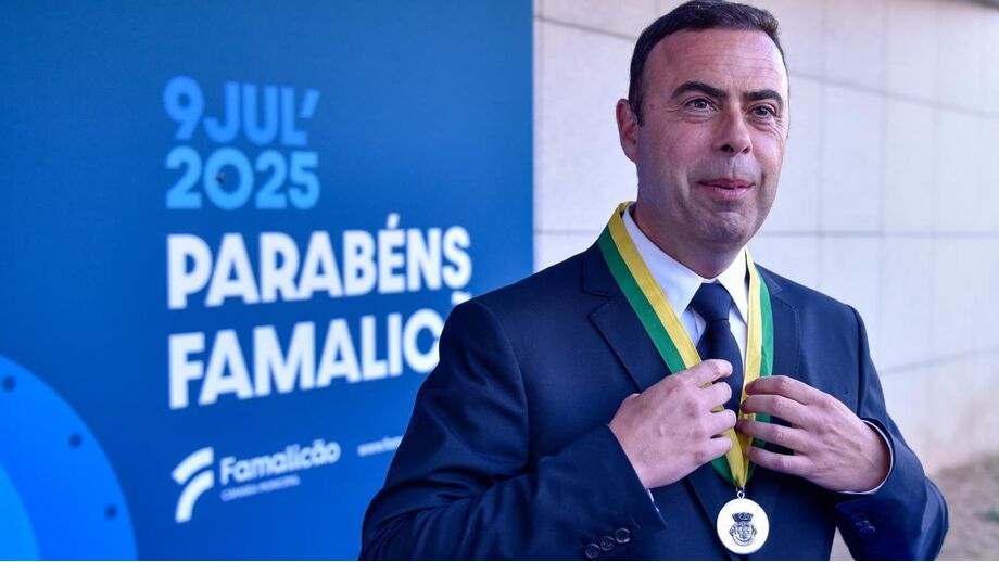 Miguel Ribeiro recebeu medalha de mérito desportivo em Famalicão