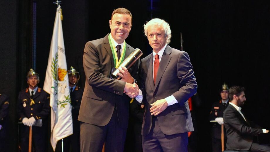 Miguel Ribeiro recebeu medalha de mérito desportivo em Famalicão