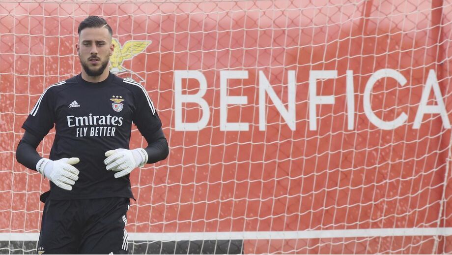 Helton Leite recorda passagem no Benfica