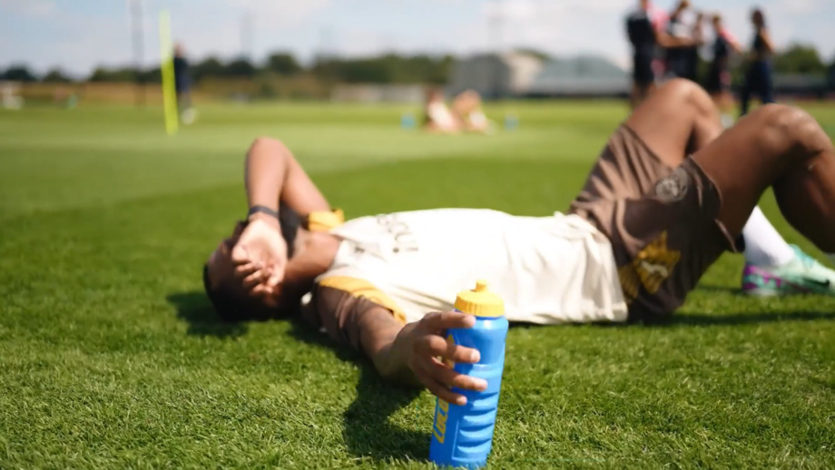 Novo técnico dobrou a distância do desafio e o plantel sofreu