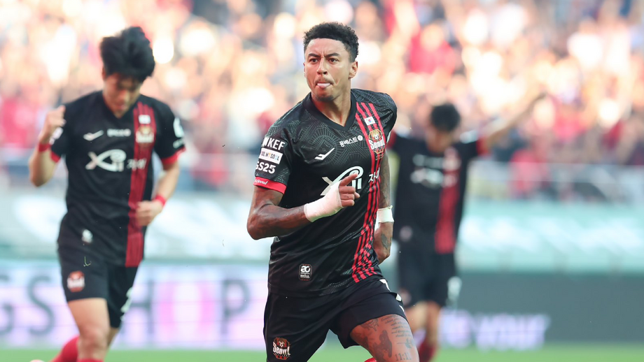 Empresa de vestuário de Lingard foi encerrada por dívidas