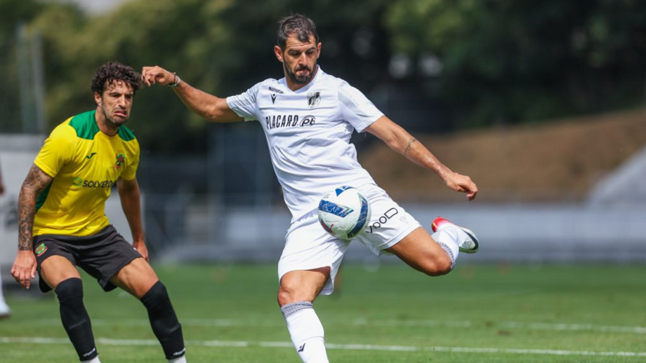 Nélson Oliveira marcou o único golo na vitória sobre o P. Ferreira, em mais um teste de pré-temporada