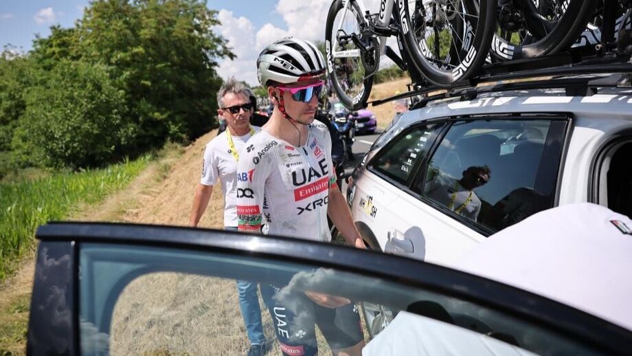 João Almeida no momento em que desiste