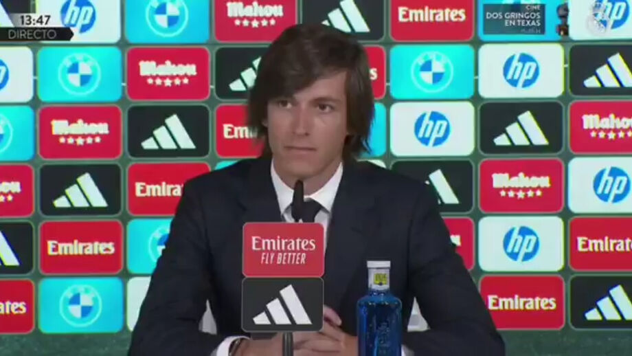 Defesa espanhol foi apresentado no Real Madrid