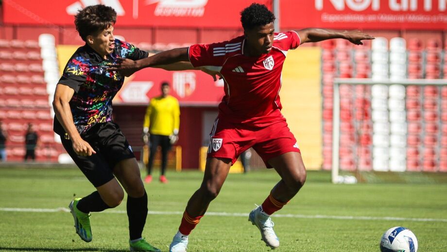 Teste positivo: AVS SAD vence Salgueiros