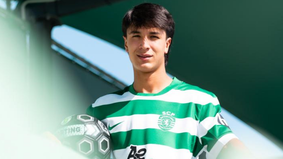 Sérgio Siza já nas bancadas de Alcochete