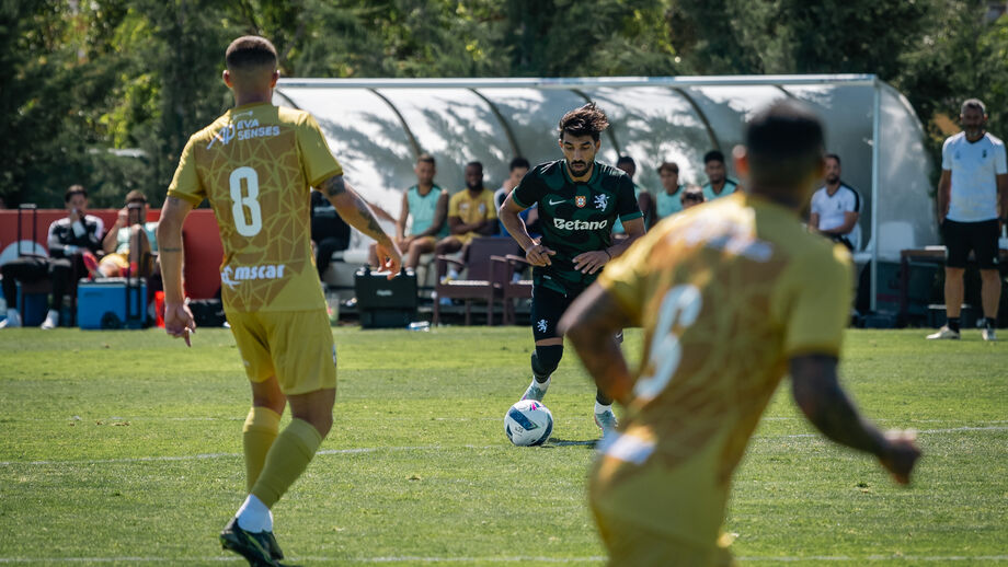 As imagens do empate do Sporting com o Farense