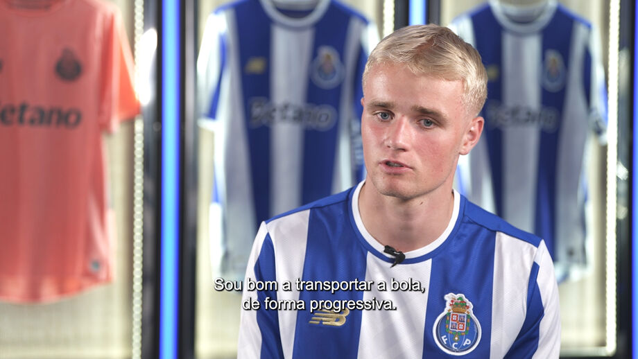 Froholdt apresenta-se no FC Porto: «Faltava um dinamarquês ao melhor clube de Portugal»