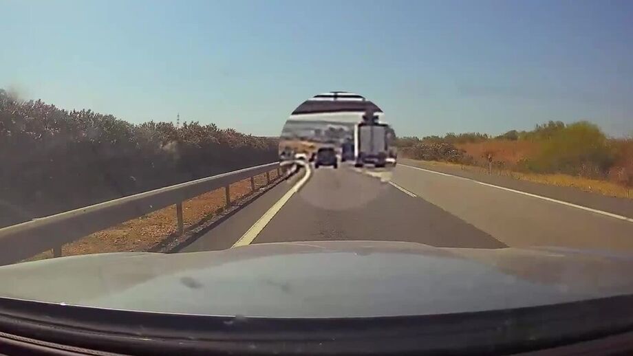 Pânico em auto-estrada espanhola com condutora em contra-mão