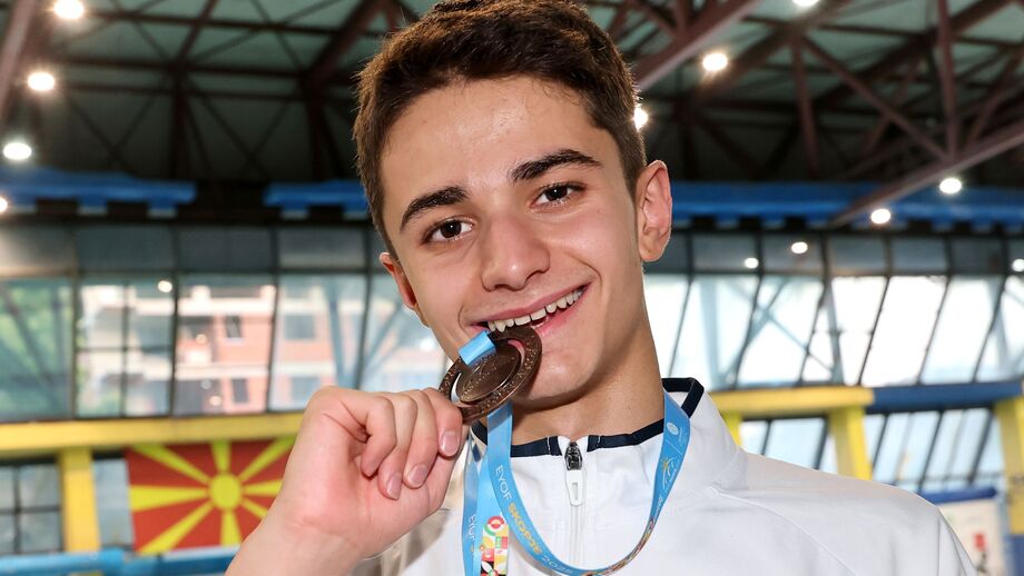 Rodolfo Alecrim ganha bronze nos 100 metros livres no FOJE em Skopje