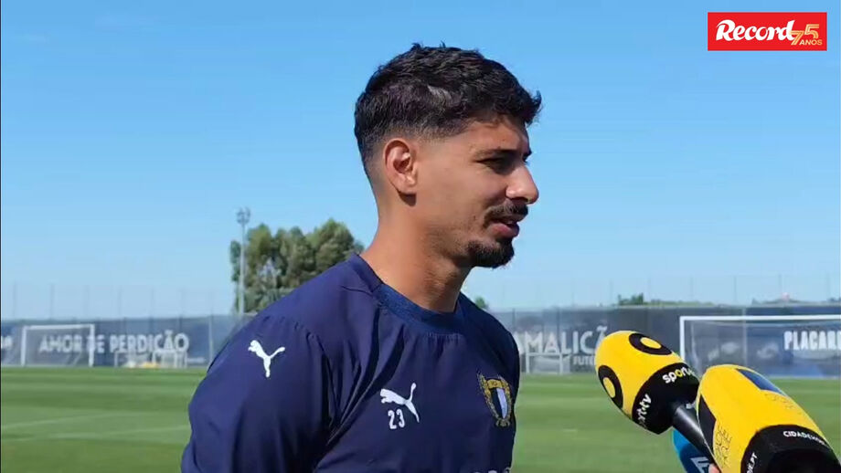 Extremo do Famalicão dá a receita para a temporada que se avizinha