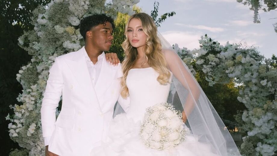 Endrick leva preparador físico para lua de mel 