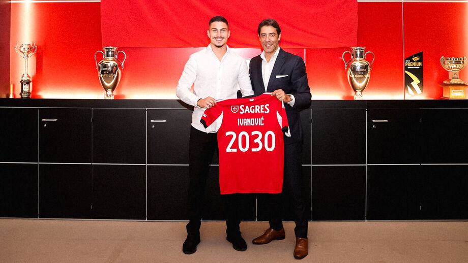 Ivanovic assinou com as águias até 2030