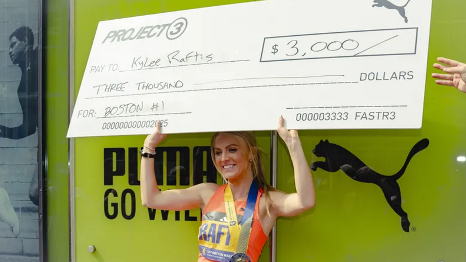 Kylee Raftis recebeu 3.000 dólares no Project3 pela Maratona de Boston