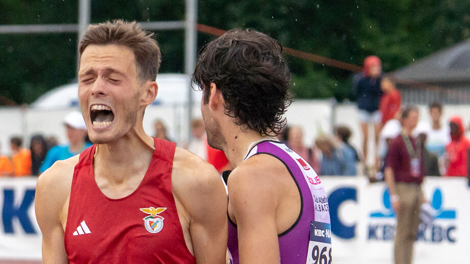 A celebração após os 3:31.94 que o colocaram em Tóquio