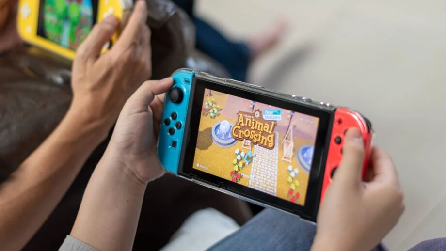 Jogadores aproveitam descontos em consolas e videojogos como Animal Crossing.