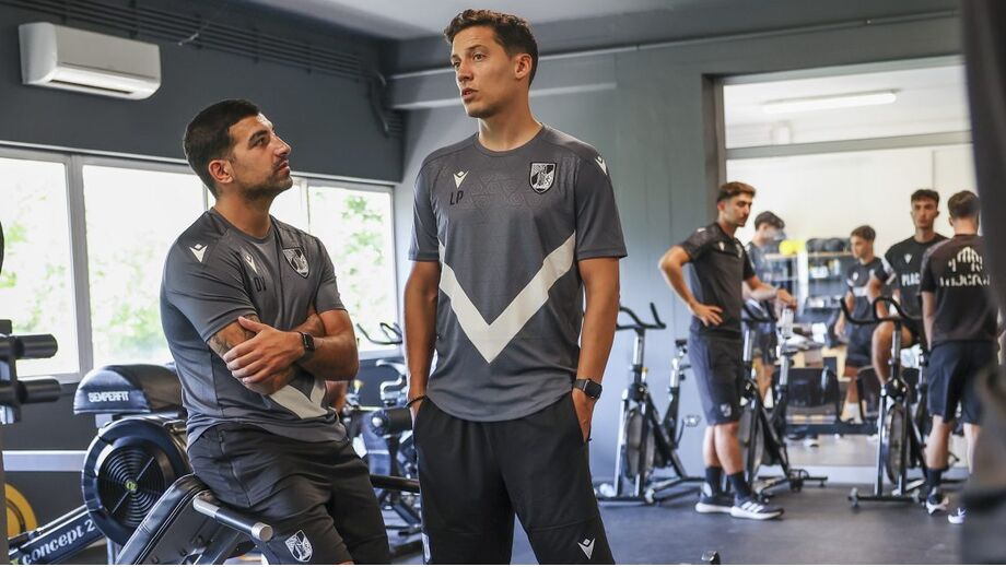 Treinador Luís Pinto no primeiro dia