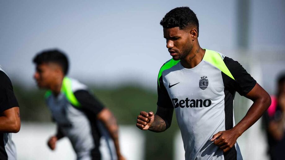 Matheus Reis regressa ao trabalho