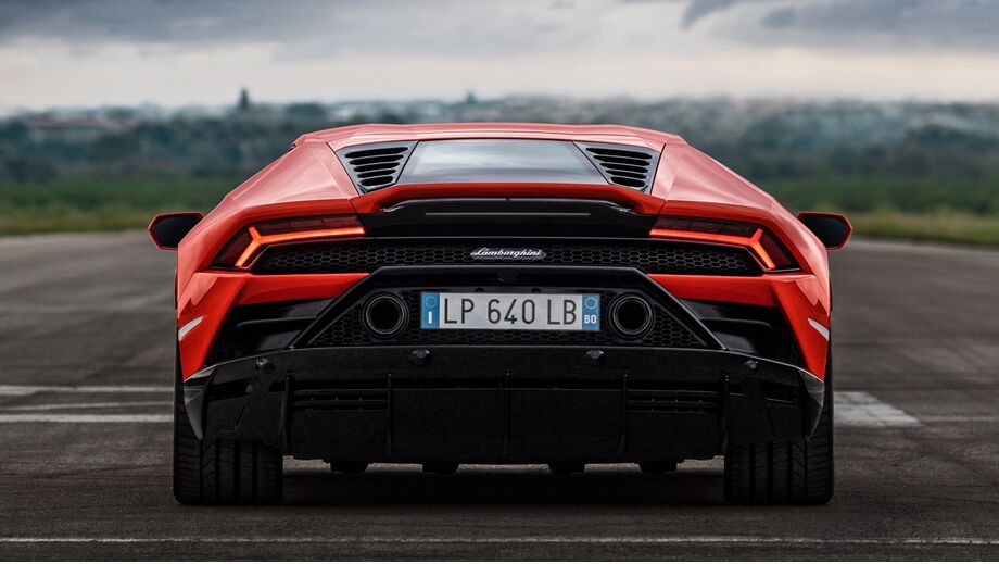 Lamborghini Huracán EVO: as especificações do carro onde seguiam Diogo Jota e o irmão André Silva