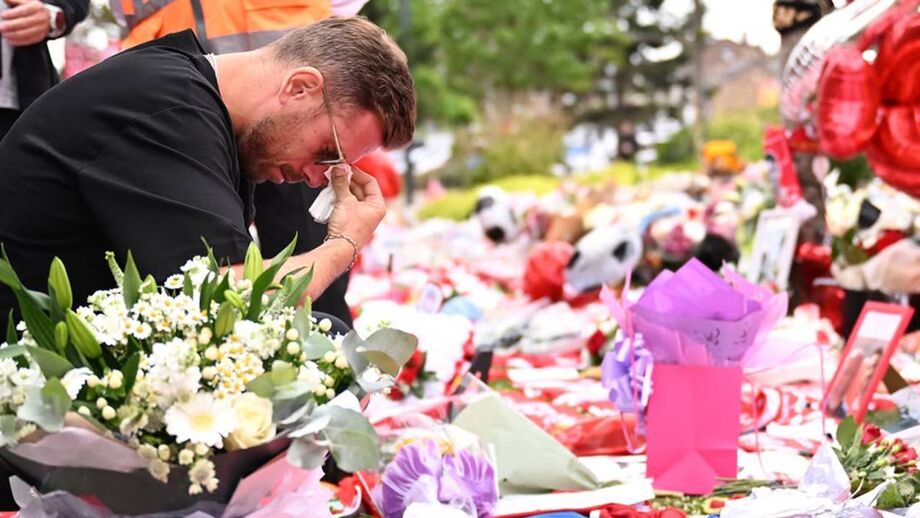 Homenagem a Diogo Jota em Anfield: Jordan Henderson emocionado