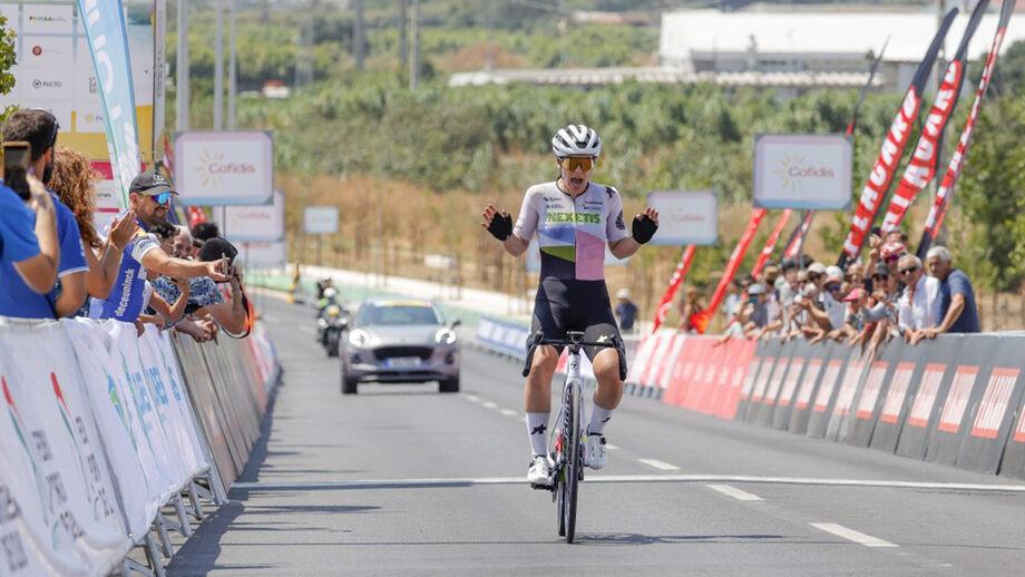 Jasmin Liechti lidera a Volta a Portugal feminina após vencer etapa entre Coruche e Loures