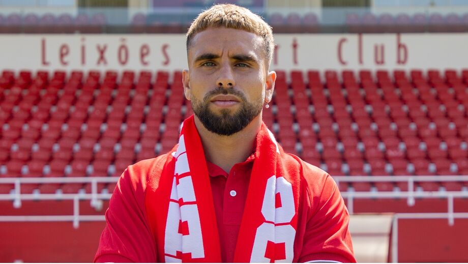 Paulinho regressa ao Leixões após passagem pelo Ac. Viseu