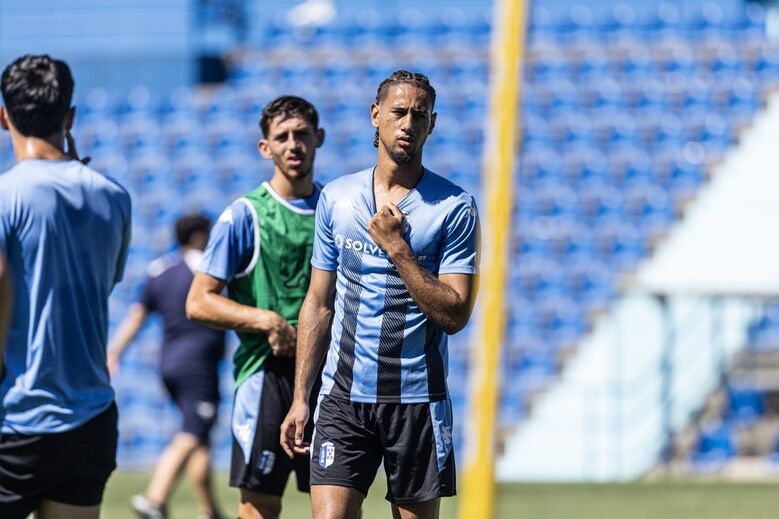 Vizela inicia a pré-época com 28 jogadores, incluindo seis novas caras