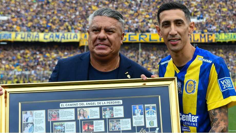 Benfica não foi esquecido na homenagem da federação argentina a Di María em Rosário