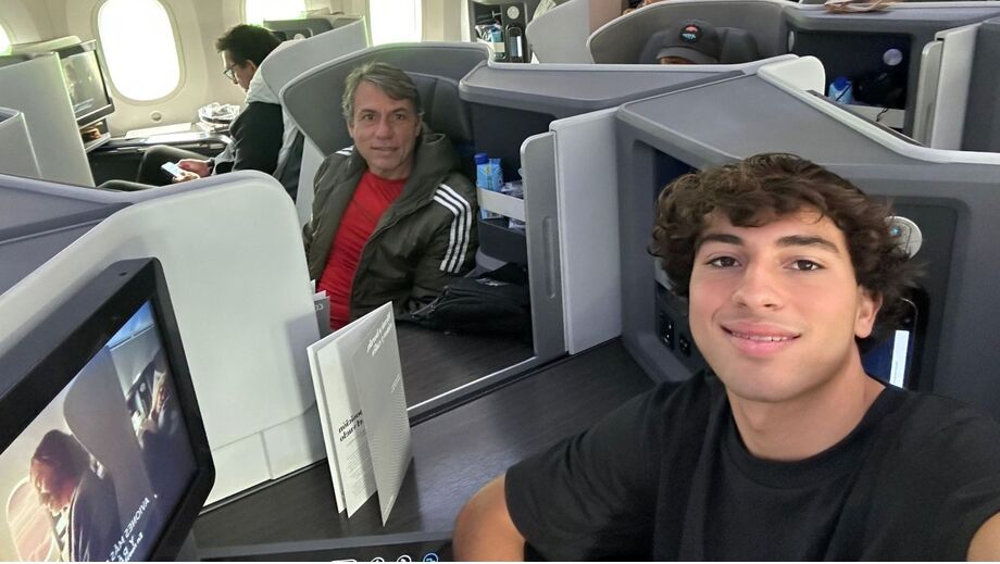 Extremo em rota para o Aeroporto Francisco Sá Carneiro
