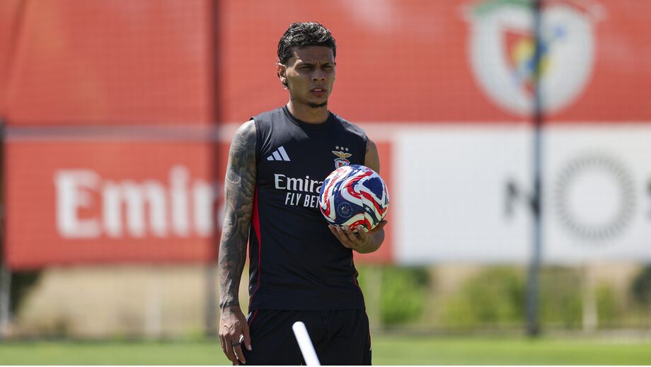 Médio garante trabalhar em silêncio