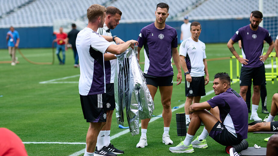 Manchester United testa tecnologia para combater o calor