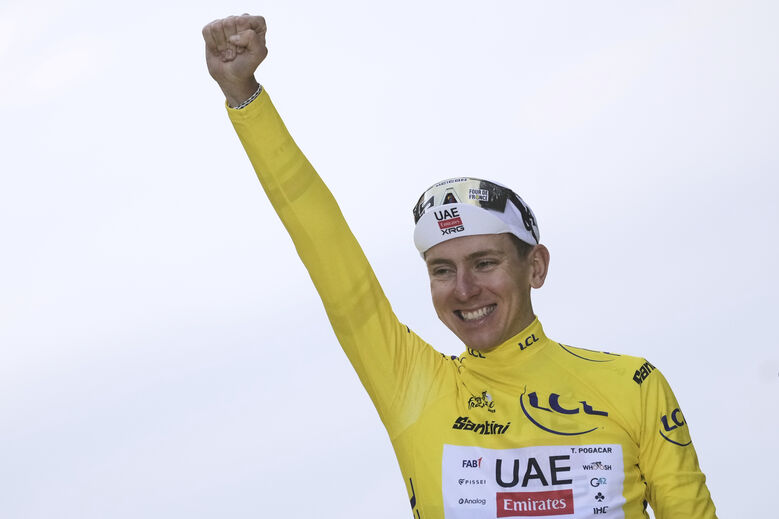 Pogacar conquista a Volta a França e iguala Froome