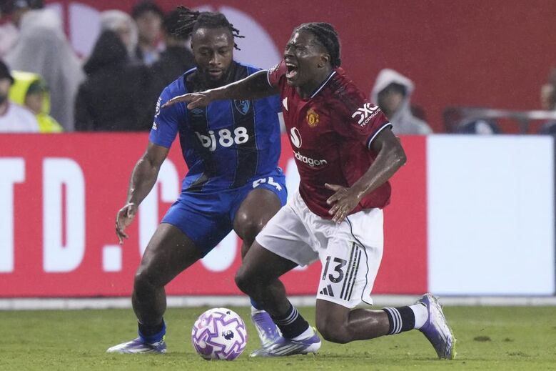 Manchester United goleia Bournemouth em mais um jogo de preparação
