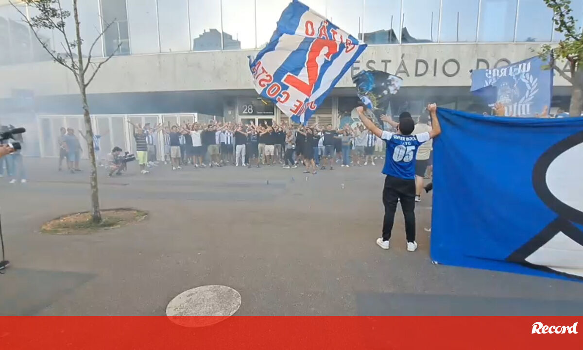 Super Drag es Mostram Bandeira Dedicada A Jorge Costa FC Porto Super Drag es Mostram Bandeira Dedicada A Jorge Costa FC Porto