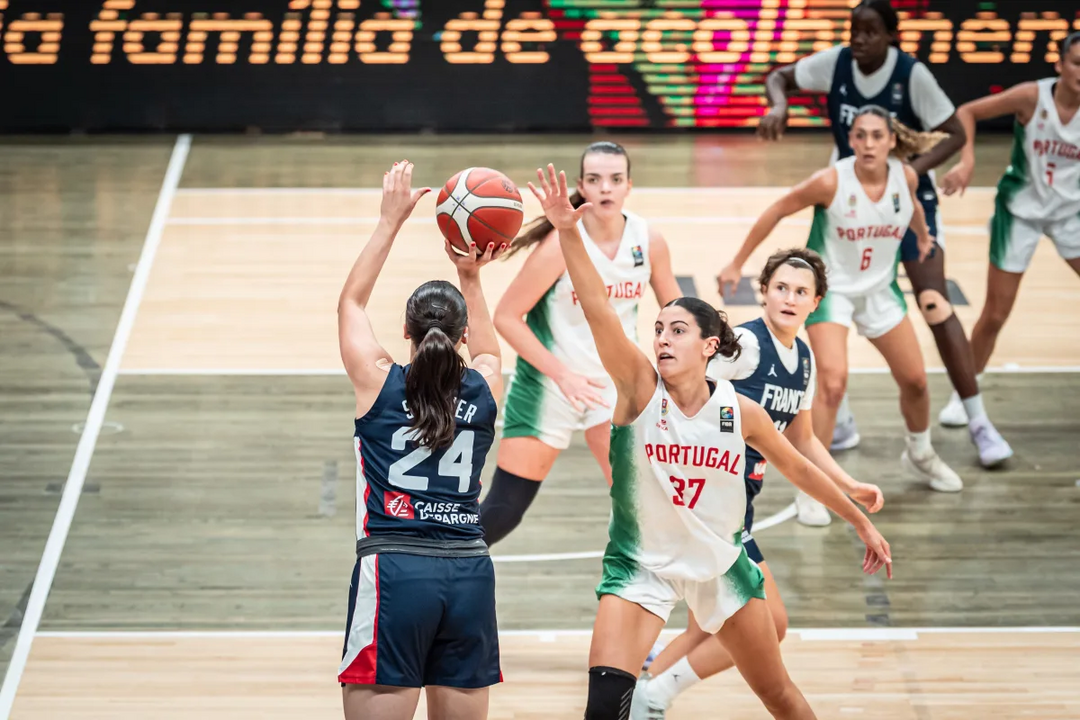 Portugal perde com a França no Europeu sub-20 feminino em Matosinhos