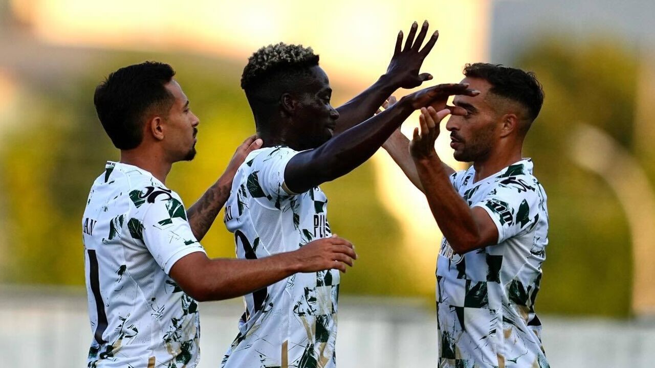 Moreirense vence Felgueiras com golo de Ofori em jogo de apresentação