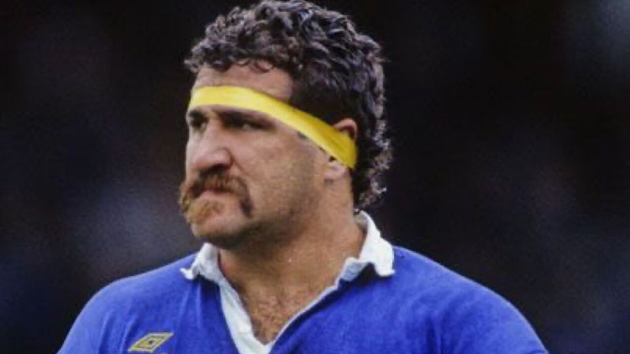 Sam Backo, lenda do râguebi, morre aos 64 anos