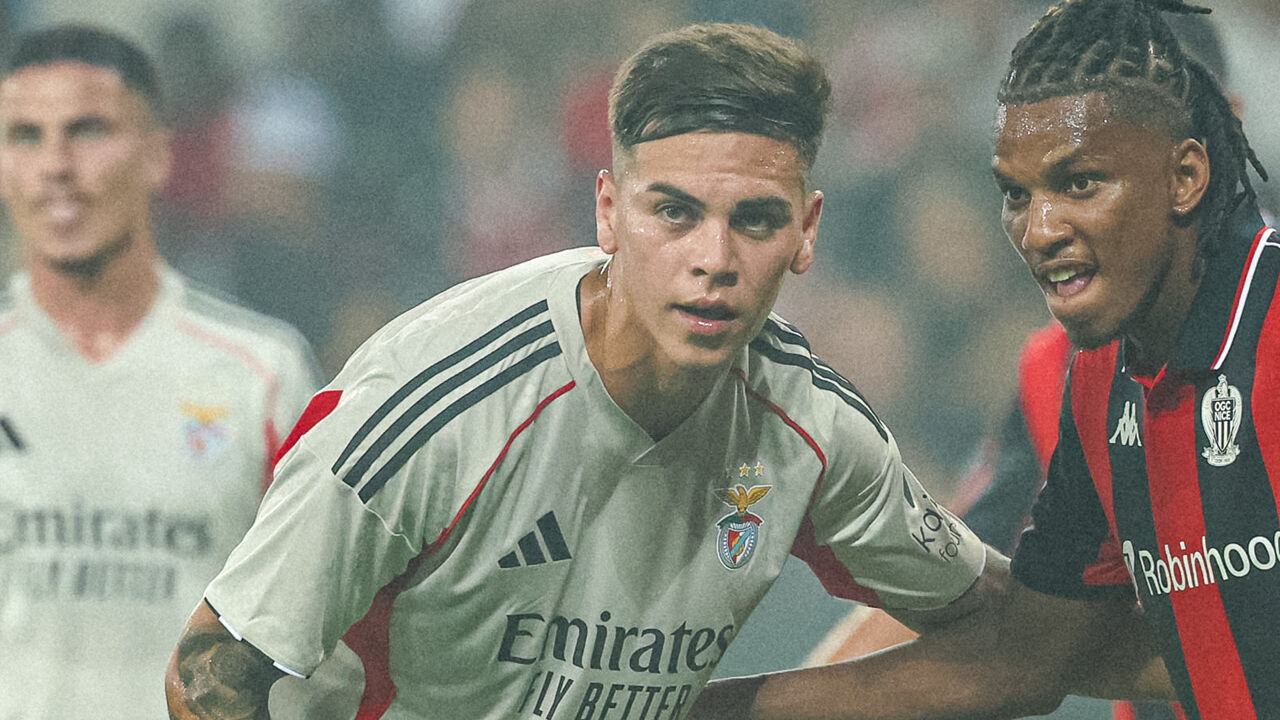 Enzo Barrenechea saiu com queixas durante o Nice-Benfica